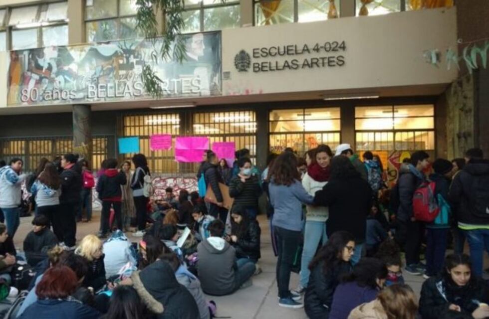 La DGE le pagará más de $30.000.000 a docentes