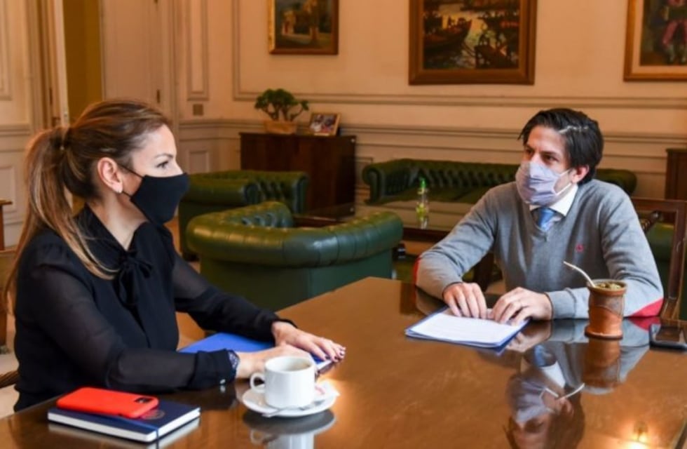Nicolás Trotta ofreció a la Ciudad netbooks y acceso a wifi para 6.500 niños de sectores vulnerables