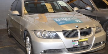 El lote para el 25 de octubre incluye un BMW 330i entre 18 vehículos\u002E (@gobsantafe)