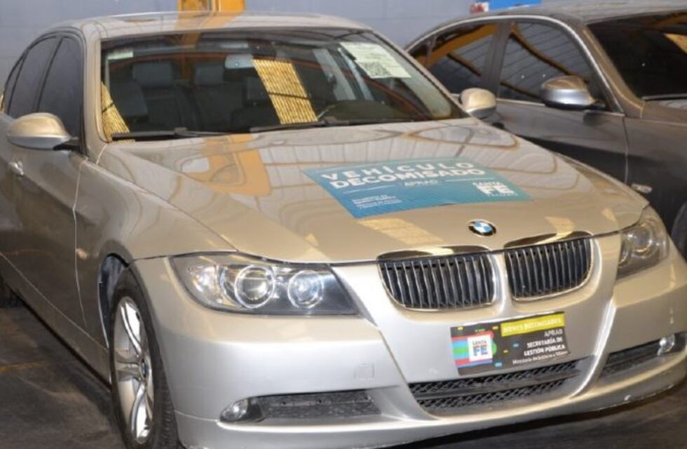 Se va la segunda: a fin de año habrá otra subasta con autos de alta gama decomisados