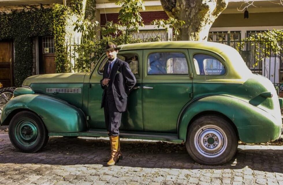 Un argentino se viste como los personajes de Peaky Blinders y es furor en redes sociales