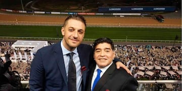 Matías Morla junto a Diego Armando Maradona\u002E