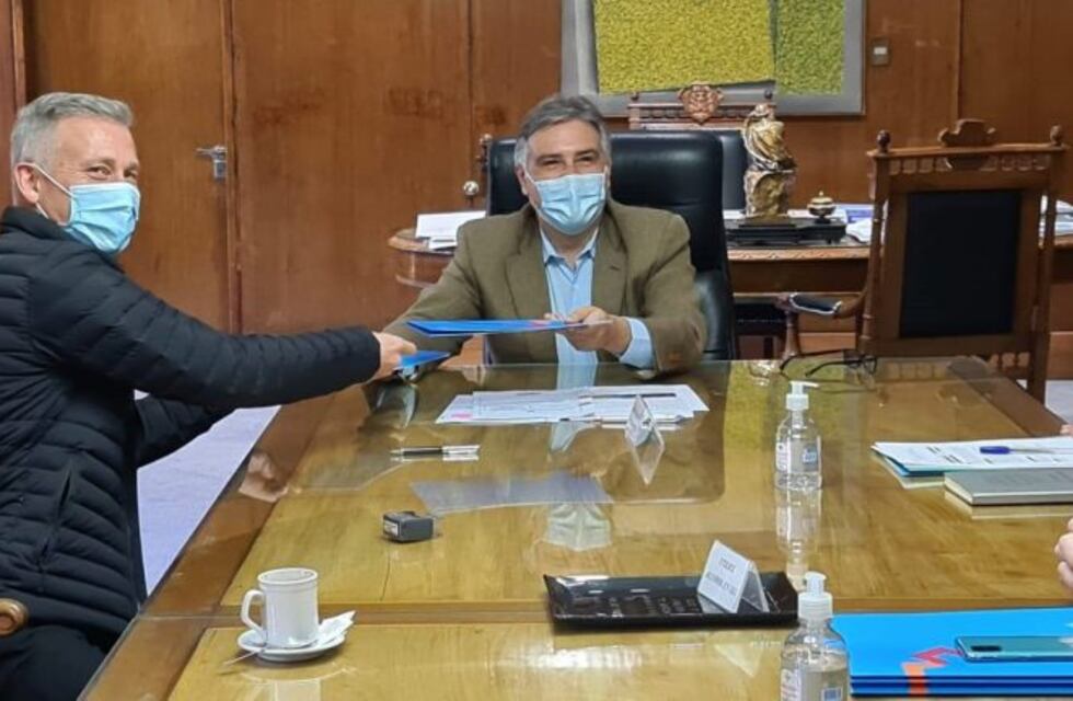 Esteban Avilés firmó un nuevo convenio para "potenciar la actividad turística"