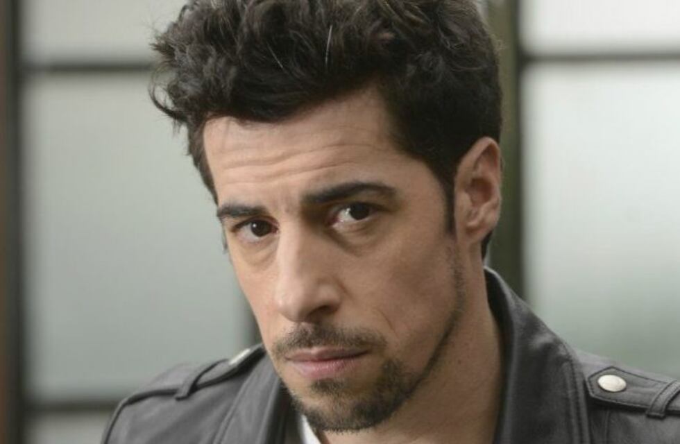 Esteban Lamothe explicó por qué necesitaba fotos de personas parecidas a él