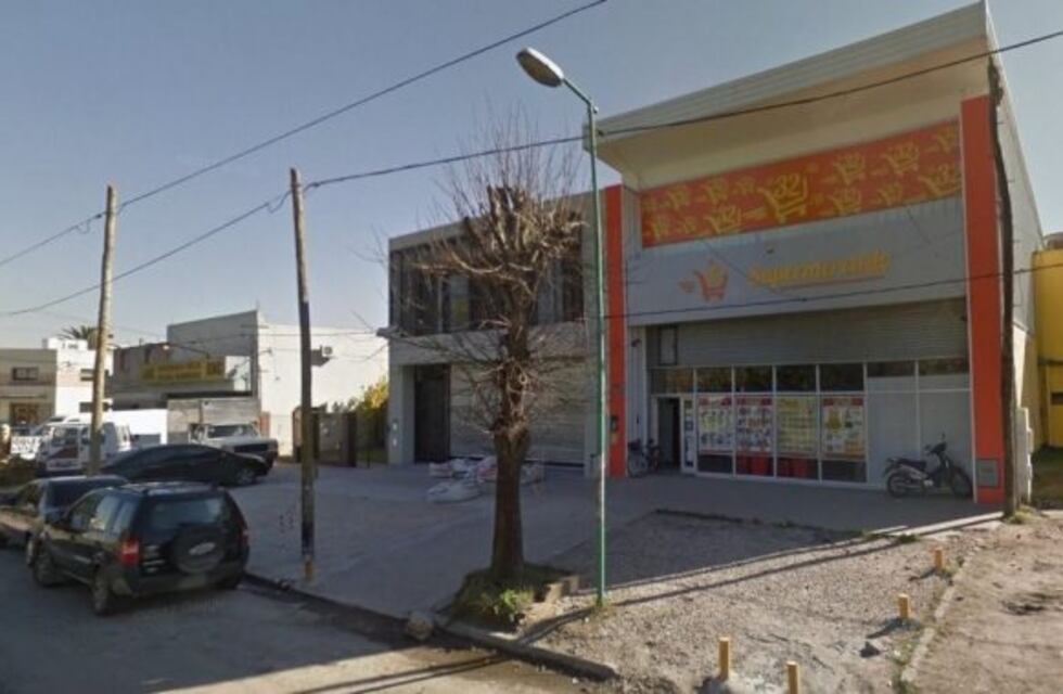 Dos supermercados platenses fueron víctimas de robos piraña