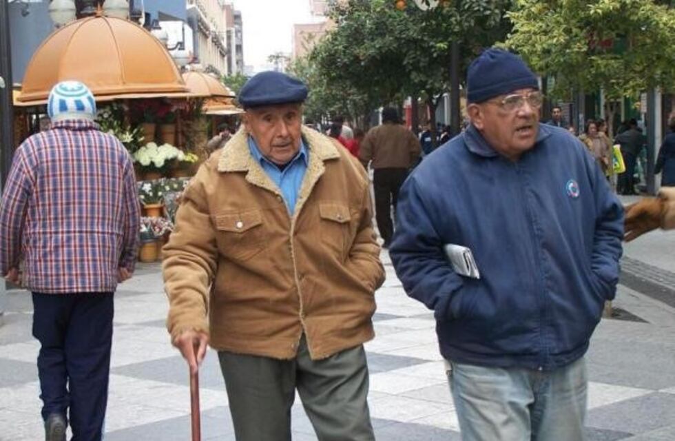 Jueves con mucho frío y lloviznas en Tucumán