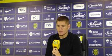 Leonardo Gil habló con la prensa