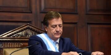 Rodolfo Suarez, gobernador de Mendoza\u002E
