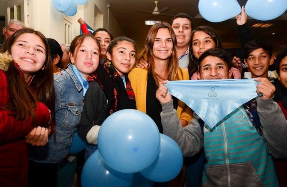 Amalia Granata tildó de "aberración idiomática" el lenguaje inclusivo