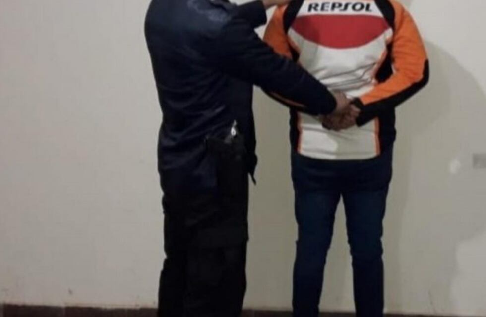 Un soldado agredió a su ex pareja y destruyó su domicilio