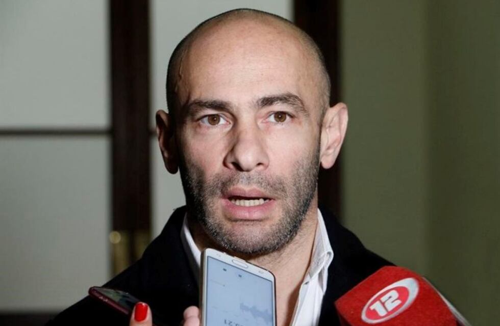 Massoni instó a los docentes a volver a dar clases