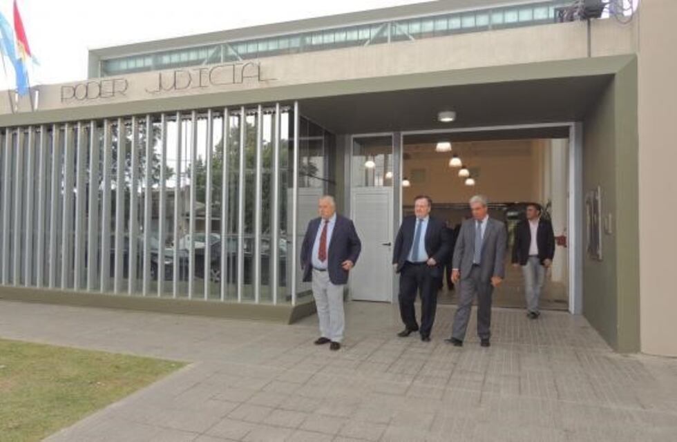 Evalúan apelar la condena de 8 años de prisión para un hombre que abusó de su hija y su cuñada