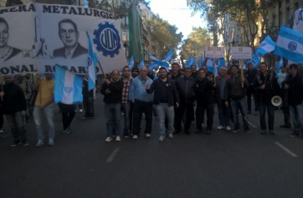 Metalúrgicos amenazaron con parar si para el lunes "no hay novedades" respecto a un aumento salarial