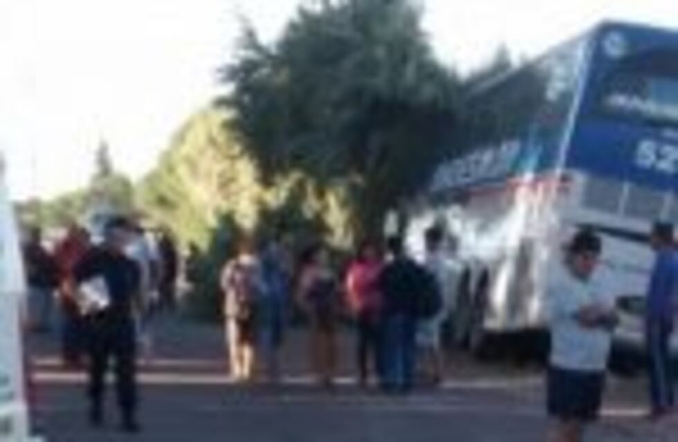 Un colectivo en Rivadavia mató a un conductor de moto