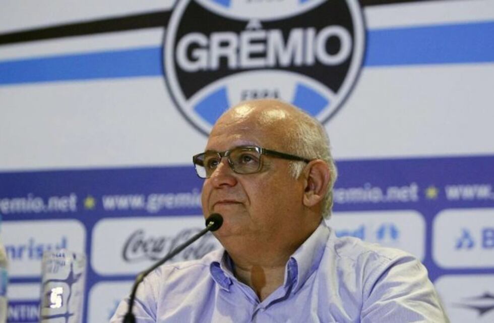 El presidente de Gremio, furioso con el fallo de Conmebol: "Genera sospechas"