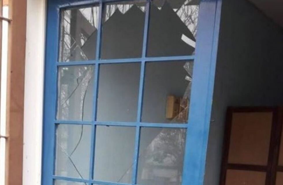 Escuela sufre segundo robo en el año