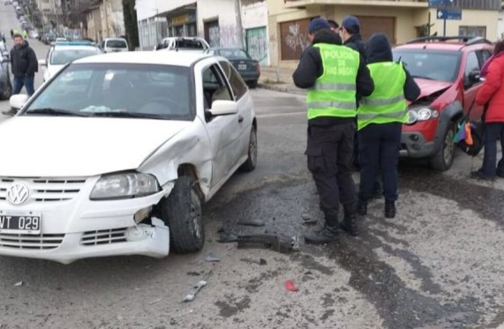 Tránsito cortado a raíz de un choque en Costanera y Ruiz Moreno