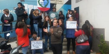 Trabajadores precarizados del Registro Civil La Rioja