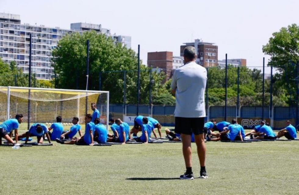 Gustavo Alfaro arrancó su ciclo como entrenador de Boca