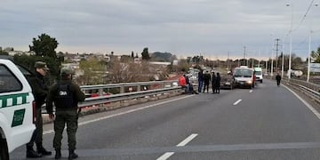 Accidente en Circunvalación y Avenida del Rosario\u002E (@CSC895)