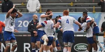 Los galos festejaron luego de la derrota frente a Argentina\u002E (@FFRugby)