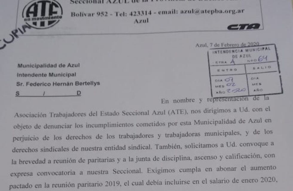 Denuncian al municipio por no pagar un aumento de enero