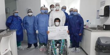 Trasplante de riñón en el Oñativia (foto tomada de El Tribuno)