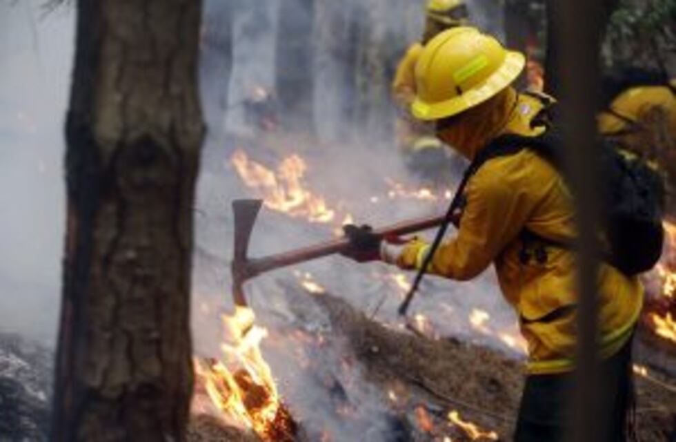 Ya son 11 los muertos por los incendios forestales en Chile
