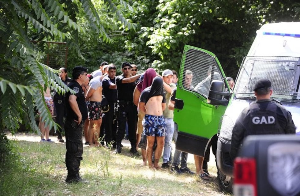 El video del ataque al joven que murió a la salida de un boliche en Villa Gesell