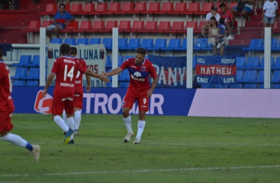 Tigre, rival directo de Belgrano, no se rinde: un increíble 4 a 4