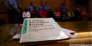 Pareja condenada por venta de drogas