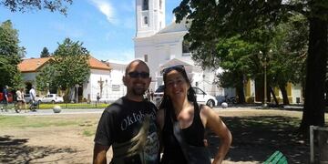 Oscar y Aurelia, dos aventureros que decidieron cambiar su forma de vida y largarse a las rutas\u002E