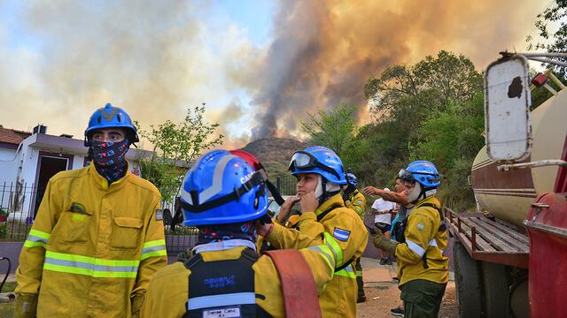 Bomberos contuvieron el incendios al norte de la provincia de Córdoba. (Imagen Ilustrativa)