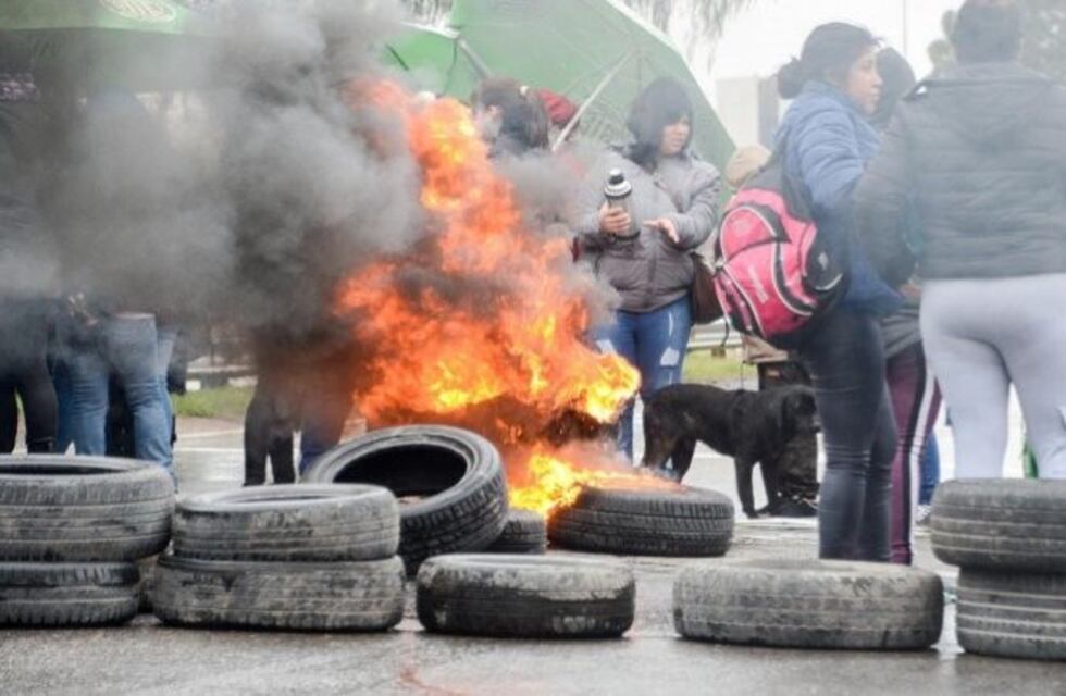 ATE levantó el paro en los puentes carreteros de Cipolletti y Neuquén