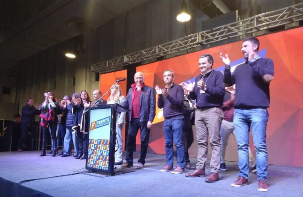 Bonfatti felicitó a Perotti sin nombrarlo ante una probable derrota