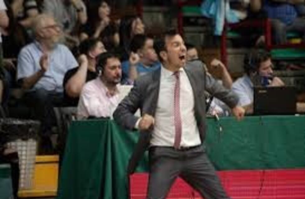 Súper 20: Atenas va por Regatas