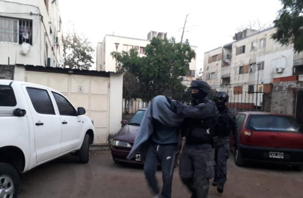 Detuvieron en un fuerte operativo a los narcos de "La banda del Mercado"