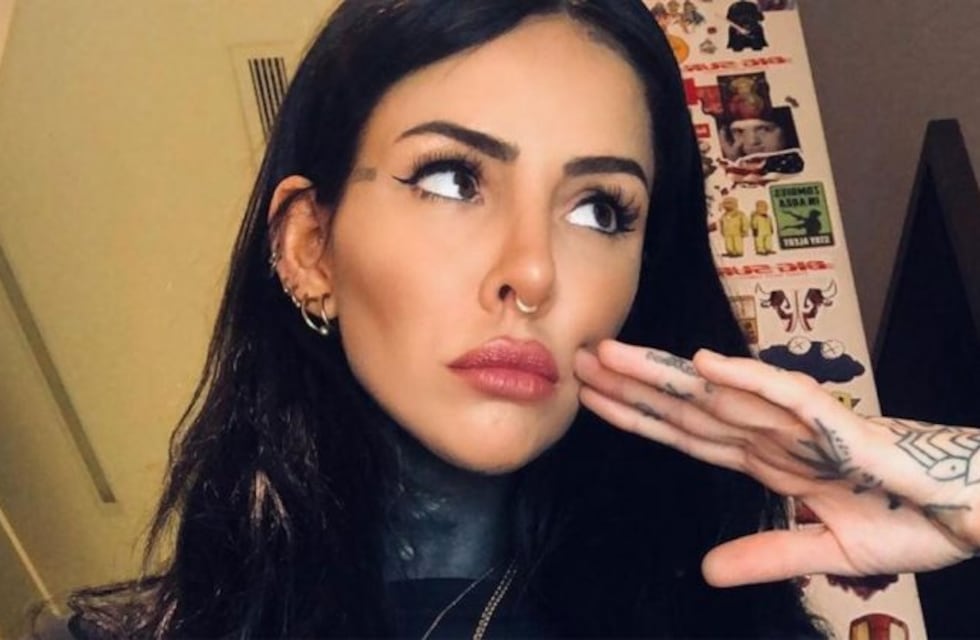 Cande Tinelli publicó fotos muy sensuales para sus seguidores