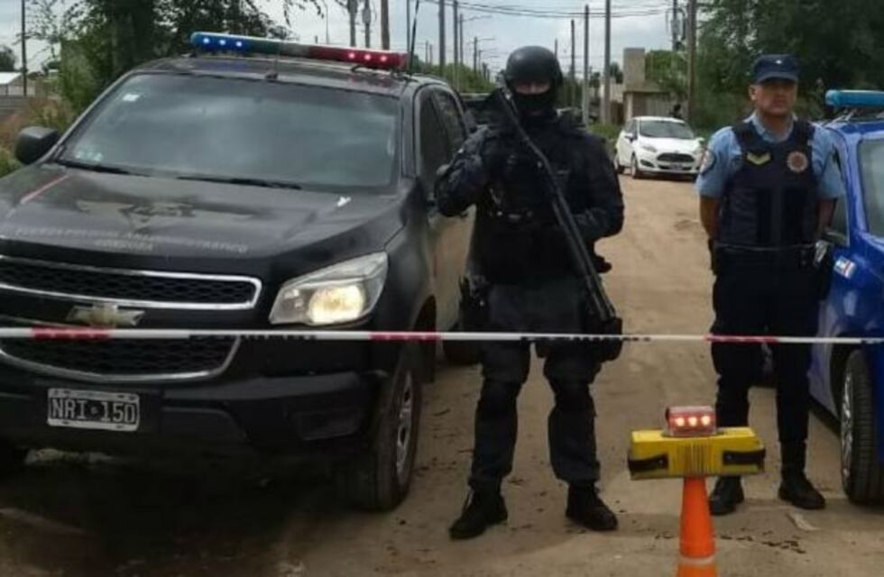 Detienen a una mujer que vendía drogas en la ruta a camioneros