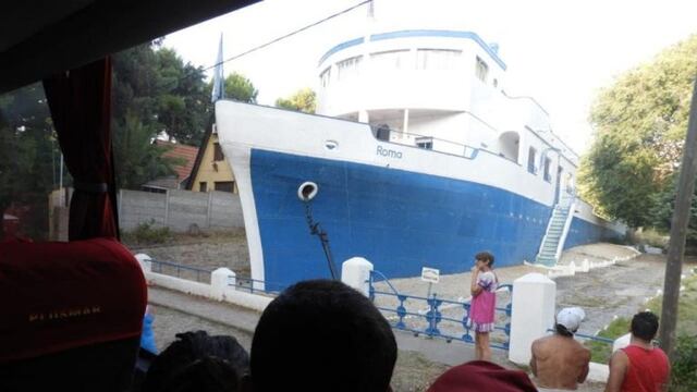 Recorrida del Bus Turístico pasando por la Casa Barco