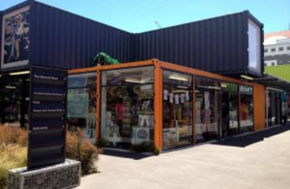 En un predio de Guaymallén construirán un 'strip-shopping' con contenedores