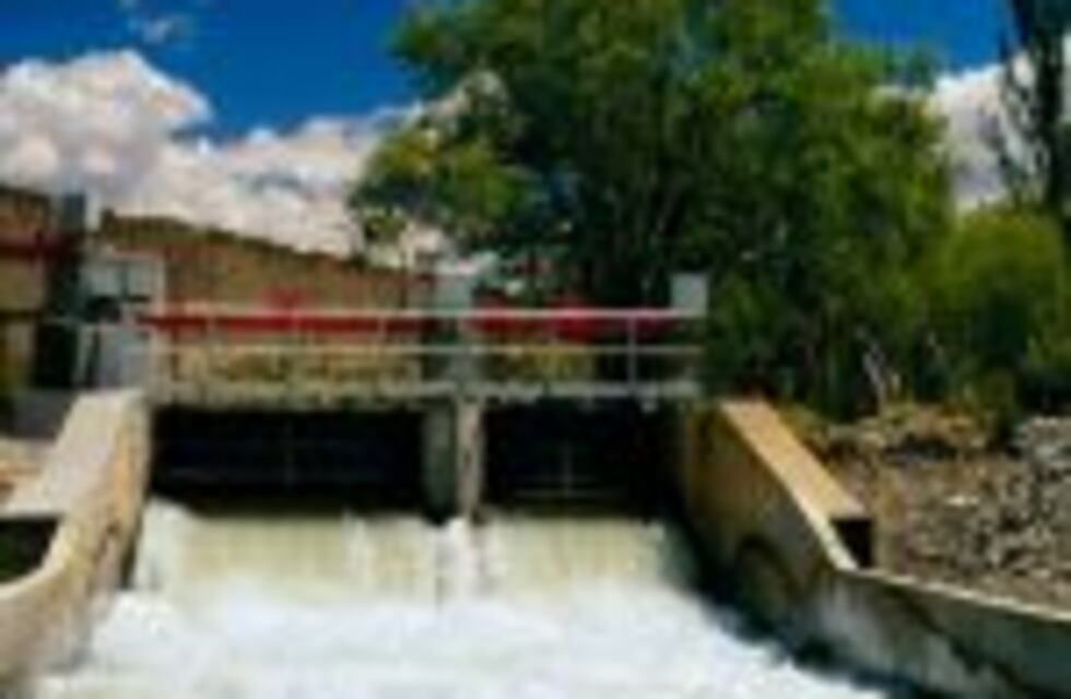 Licitan encauzamiento del arroyo Las Tunas