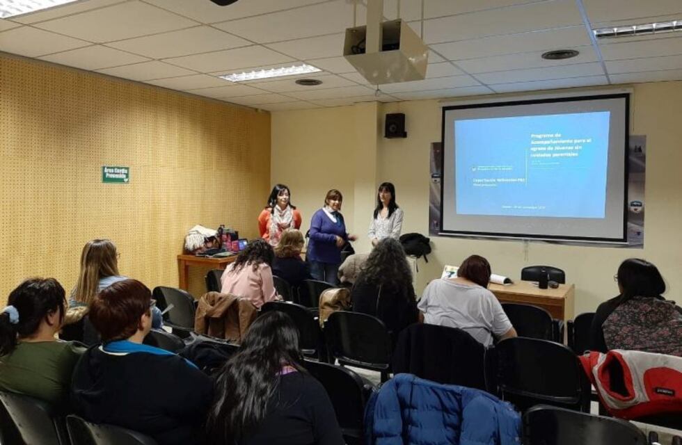 Esquel se realizó una capacitación sobre el Programa de Acompañamiento a Jóvenes sin Cuidados Parentales