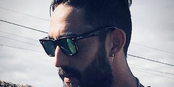 El trombonista dijo que pasó 12 horas bajo arresto sin causa\u002E (Facebook)