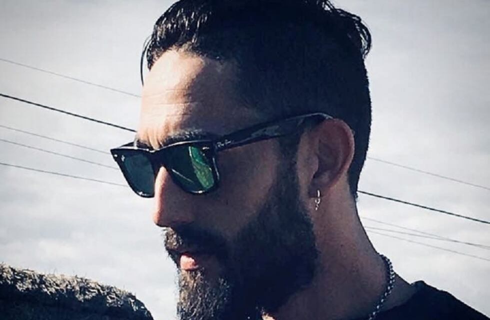 Músico rosarino denunció que la policía lo detuvo ilegalmente y le pegó