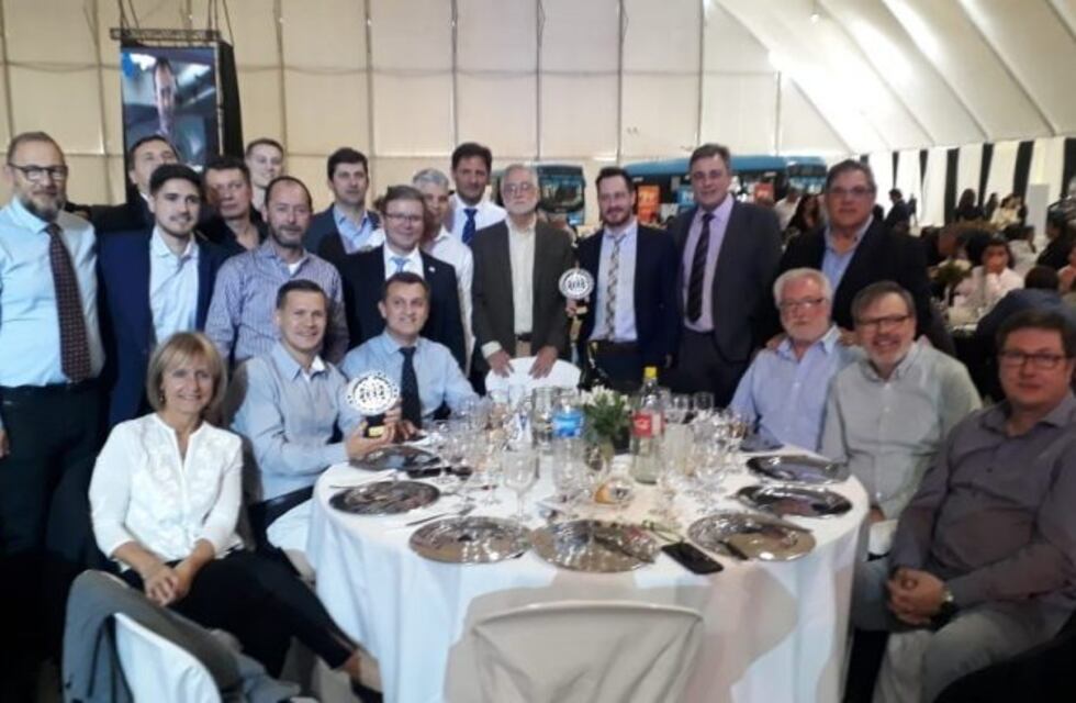 El Intendente Luis Castellano participó del almuerzo por el día de la industria en Rosario