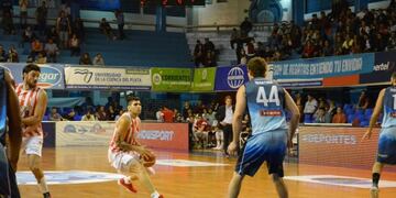 El Chuzito González anotó 20 puntos y fue uno de los destacados para la Gloria\u002E