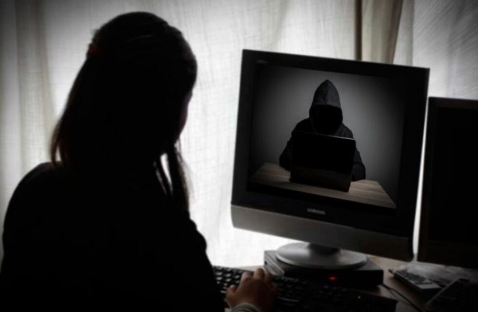 Compartían fotos y videos de contenido sexual con menores