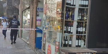 El quiosco asaltado (@leoguevara80)\u002E