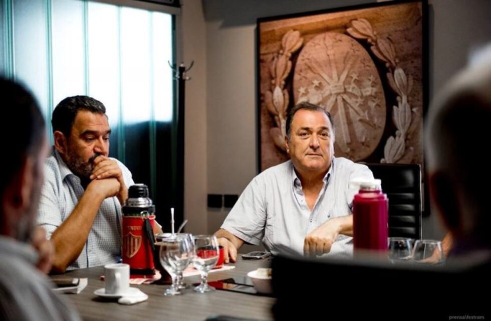 Cartón lleno: médicos y municipales de Santa Fe también pararán por 48 horas